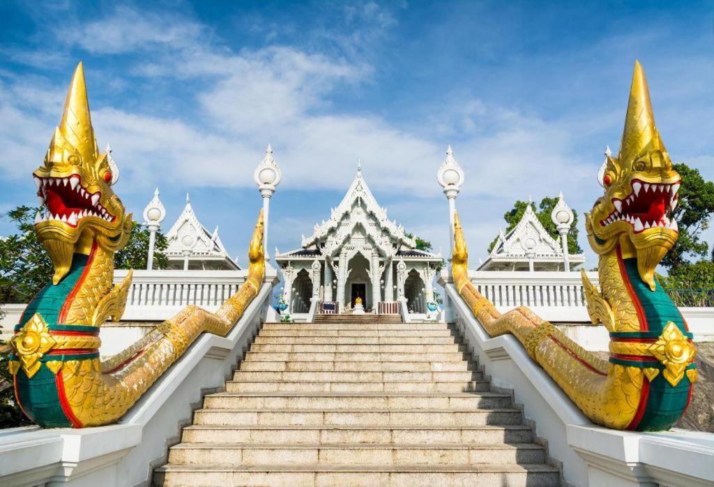 Thai Hotel Krabi town Buitenkant foto