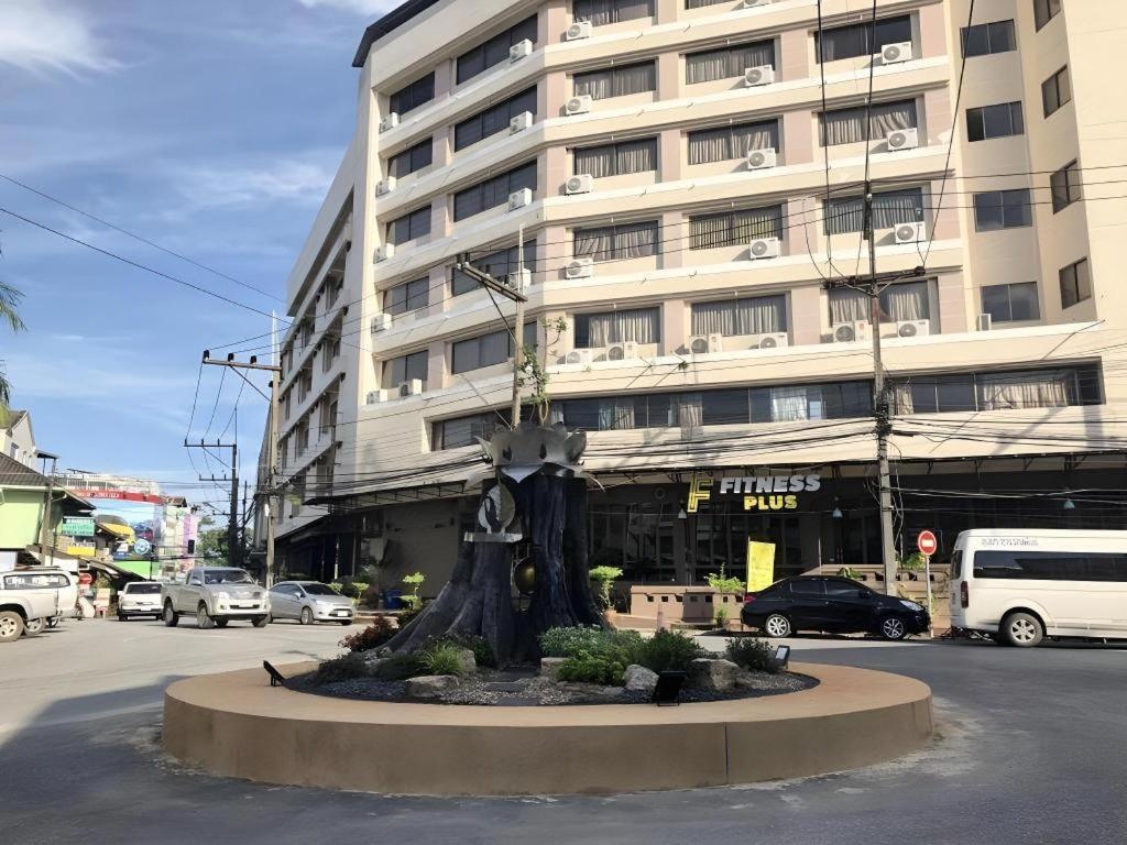 Thai Hotel Krabi town Buitenkant foto