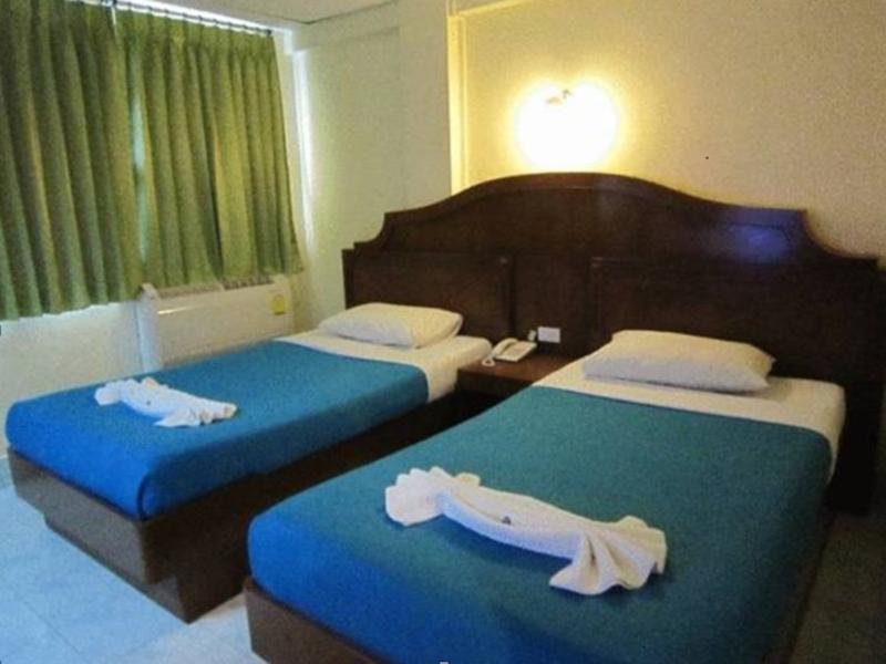 Thai Hotel Krabi town Buitenkant foto